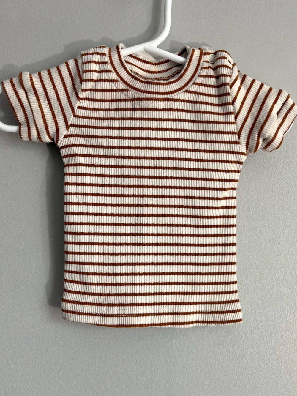Mebie Baby stripe ribbed gender neutral tshirt newborn infant